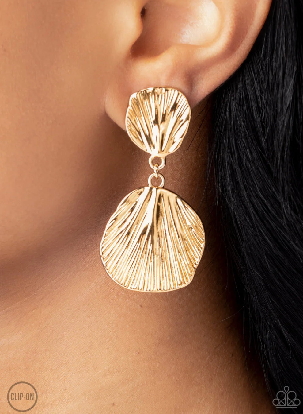 Metro Mermaid - Gold  Clip-on