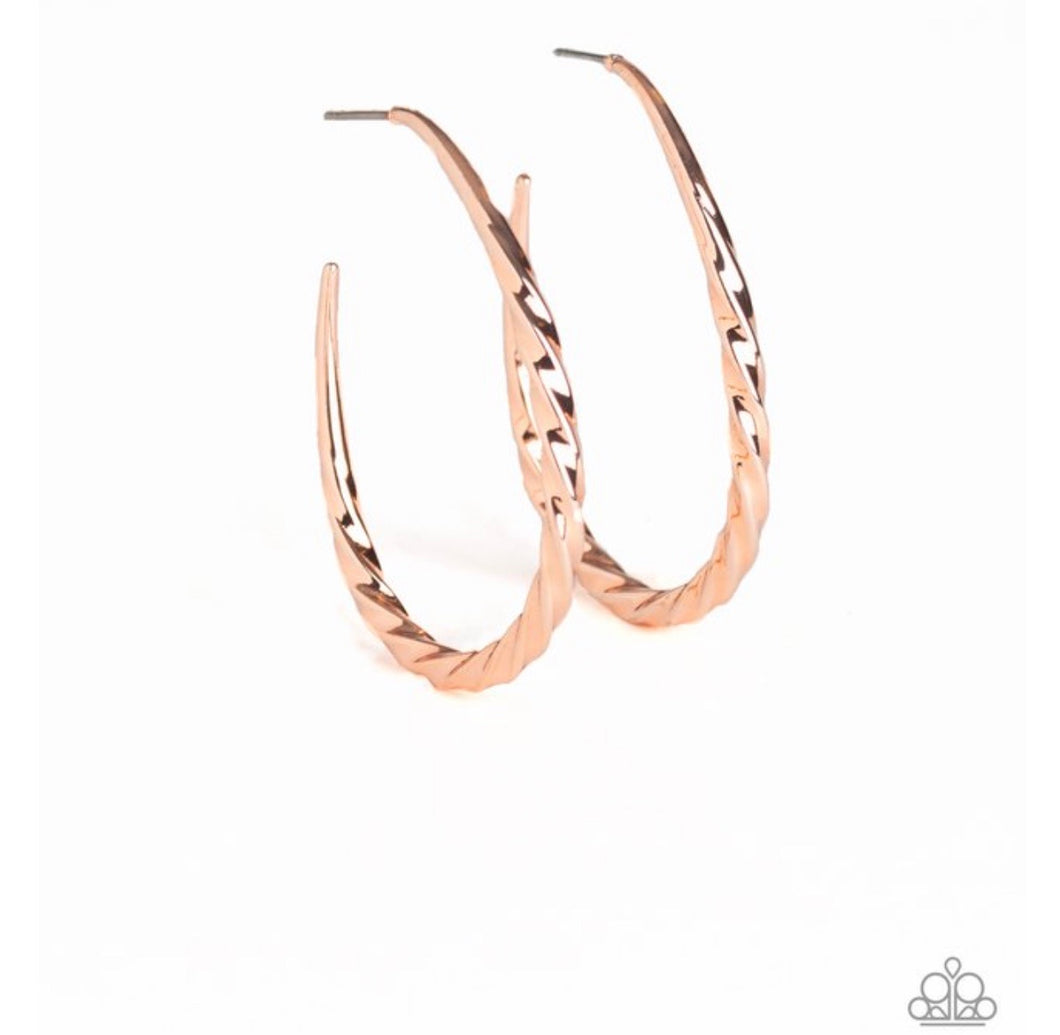 Twisted Edge- Rose Gold