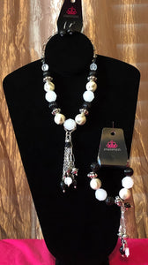 Break A Leg! Necklace - (Set)