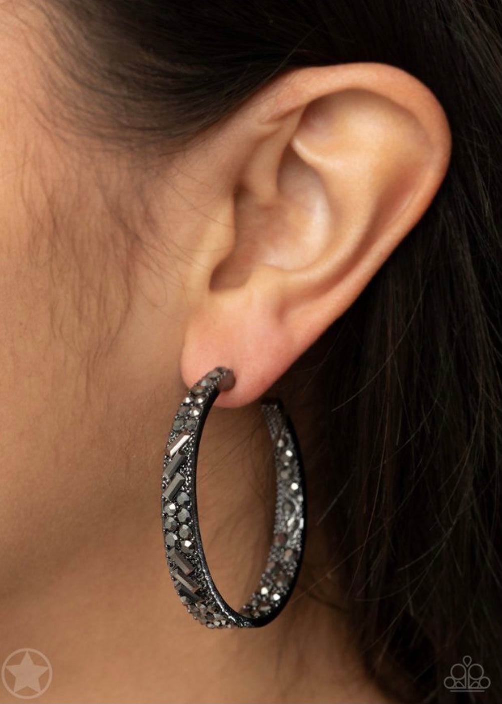 GLITZY By Association- Black