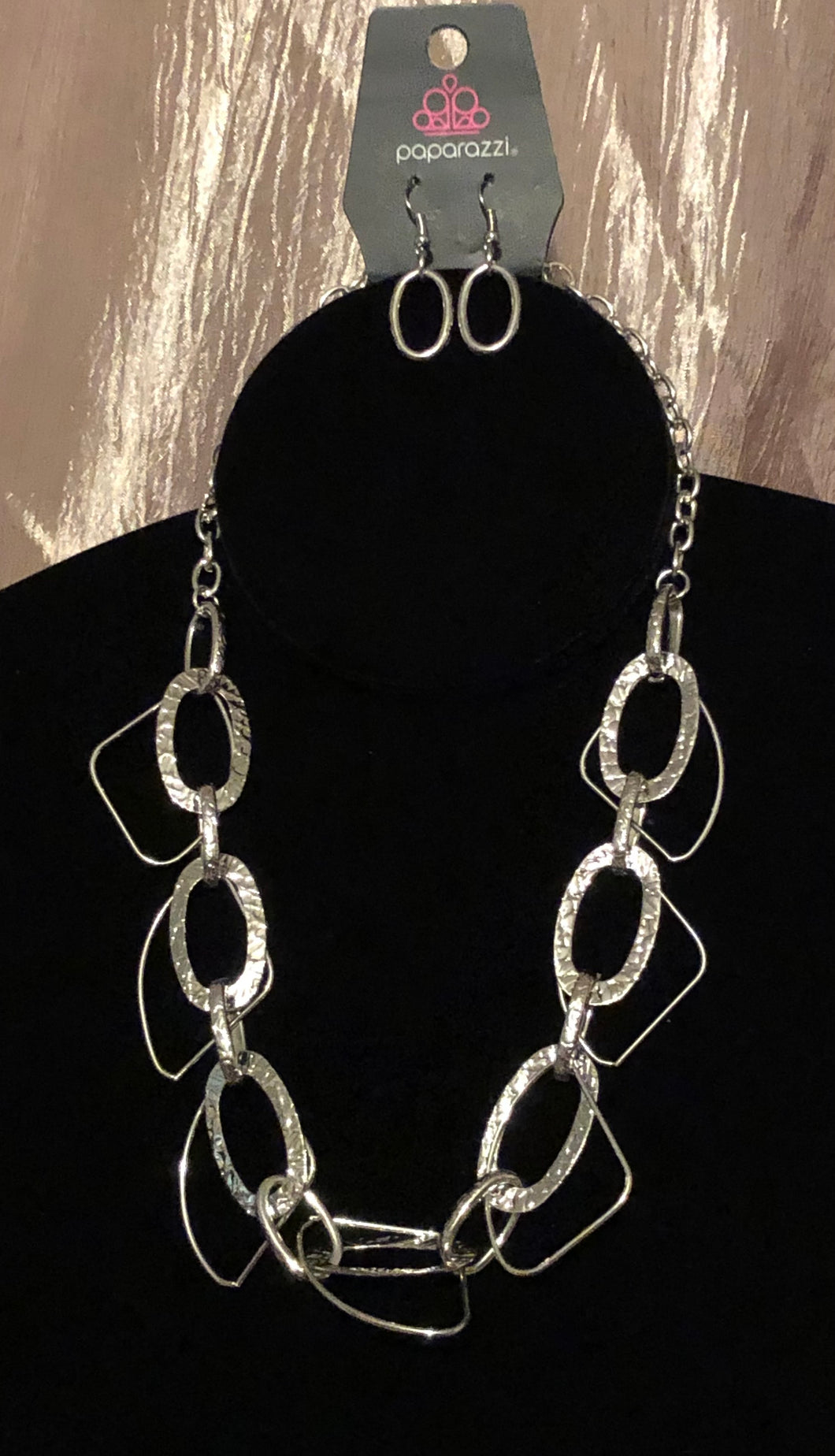 Very Avant-Garde- Silver