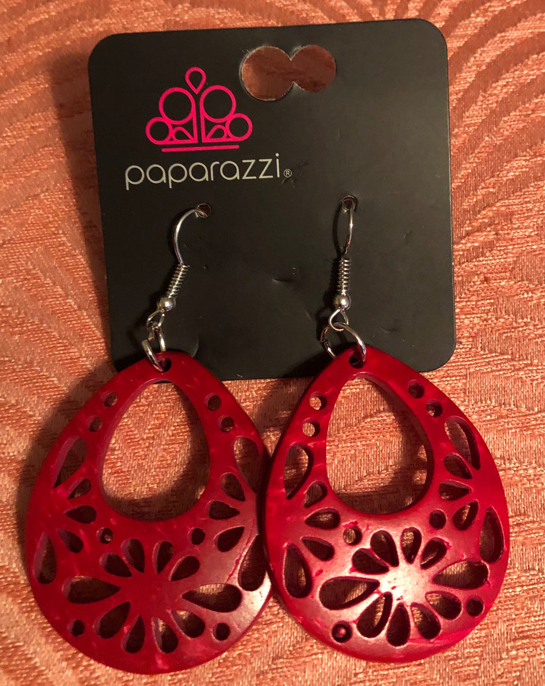 Merrily Marooned- Red