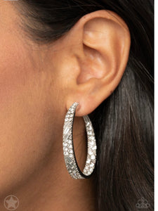 GLITZY By Association - White