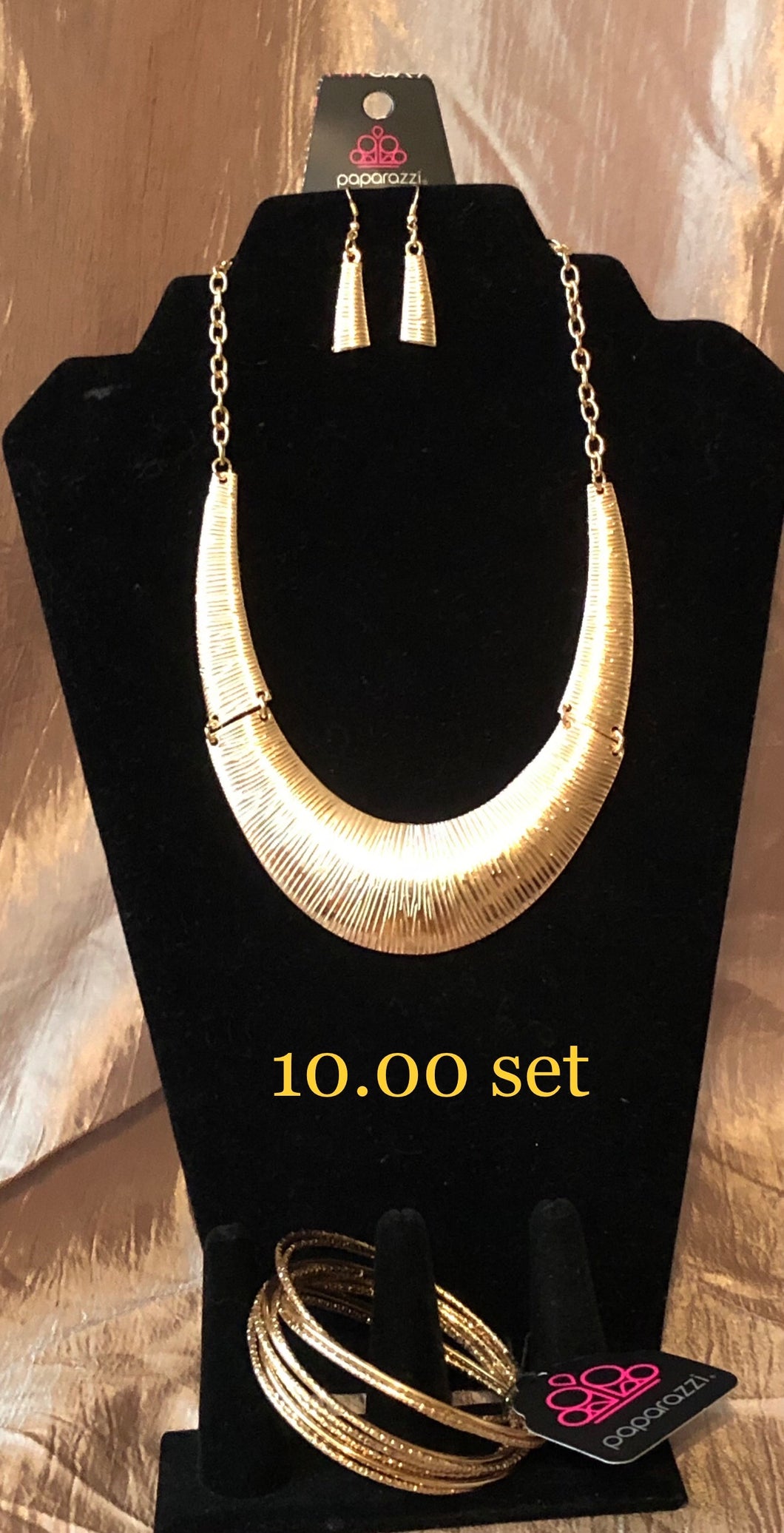 Feast Or Famine Necklace/Bangle Babe Bracelet- Gold (Sets)